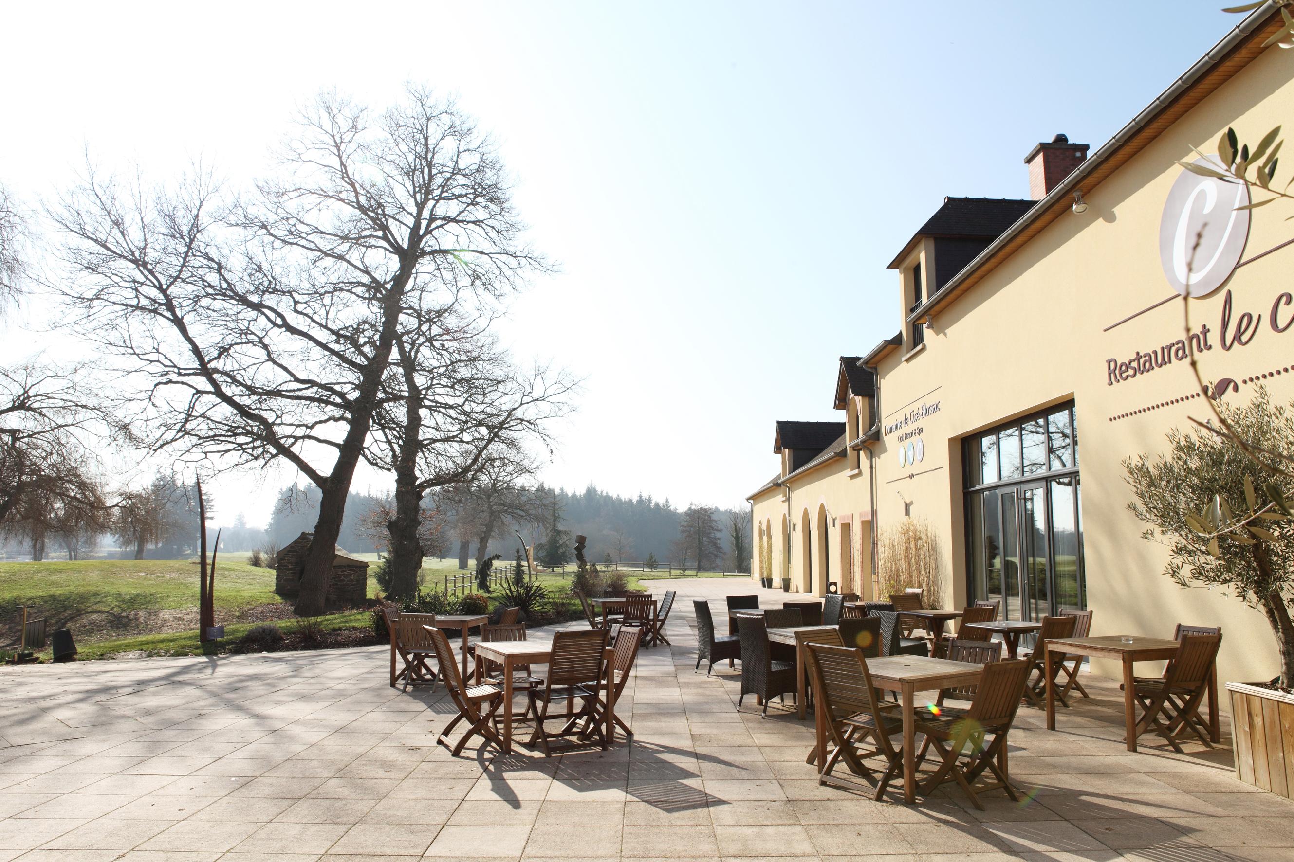 Domaine De Cice-Blossac, Resort Spa & Golf Bruz Exterior photo