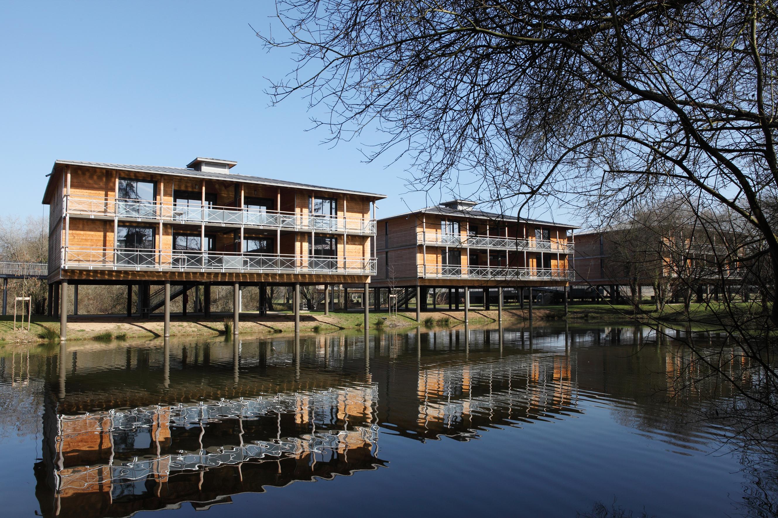 Domaine De Cice-Blossac, Resort Spa & Golf Bruz Exterior photo