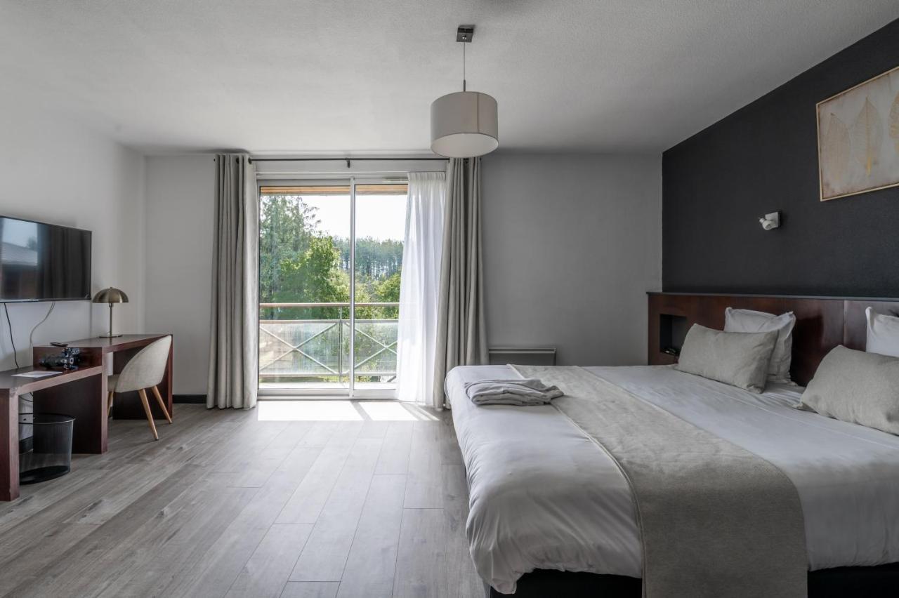 Domaine De Cice-Blossac, Resort Spa & Golf Bruz Exterior photo